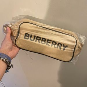 Burberry pouch